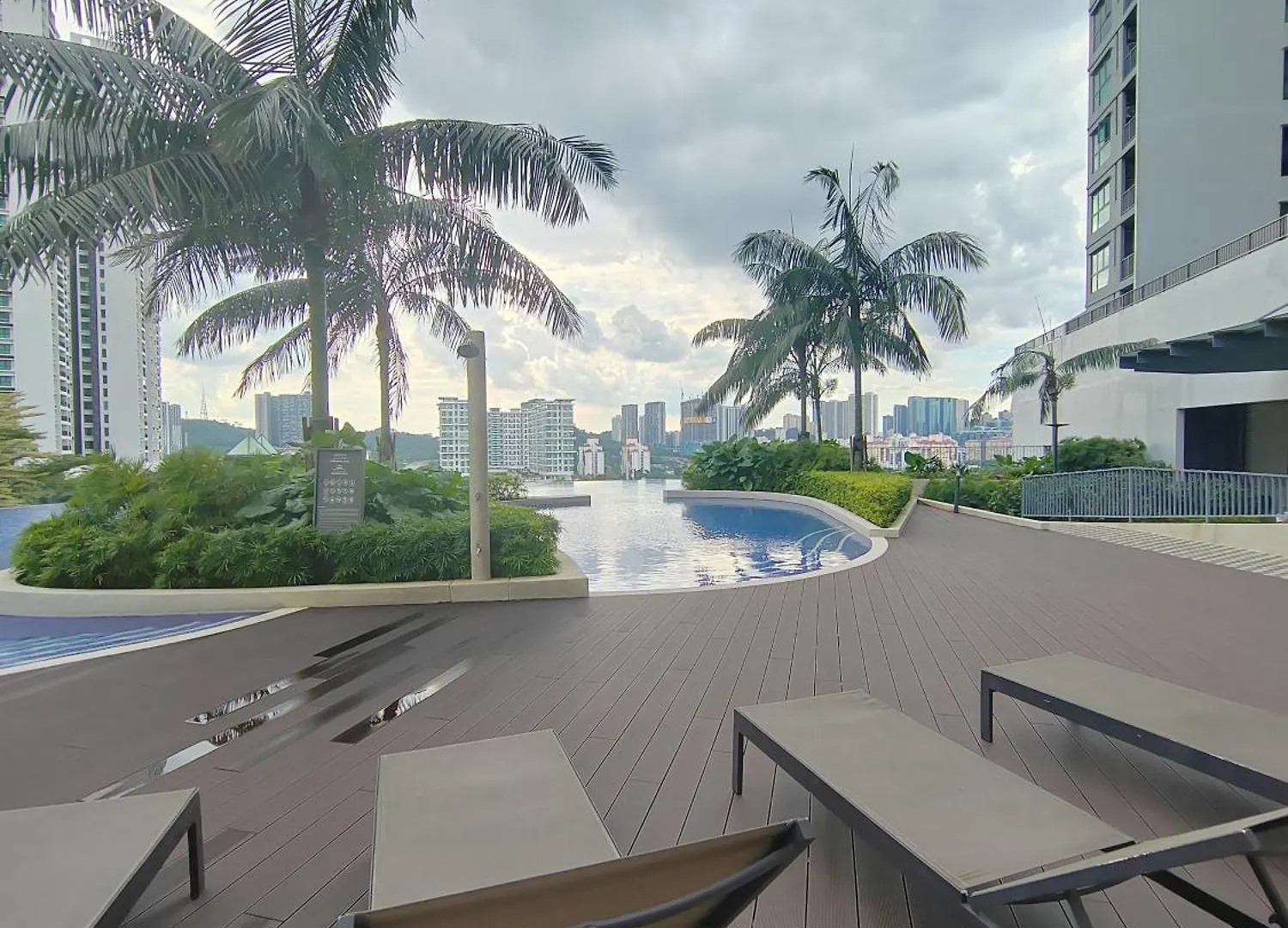 Klcc View Condominium Near Mid Valley Mall In Old Klang Road Kuala Lumpur Malajsie