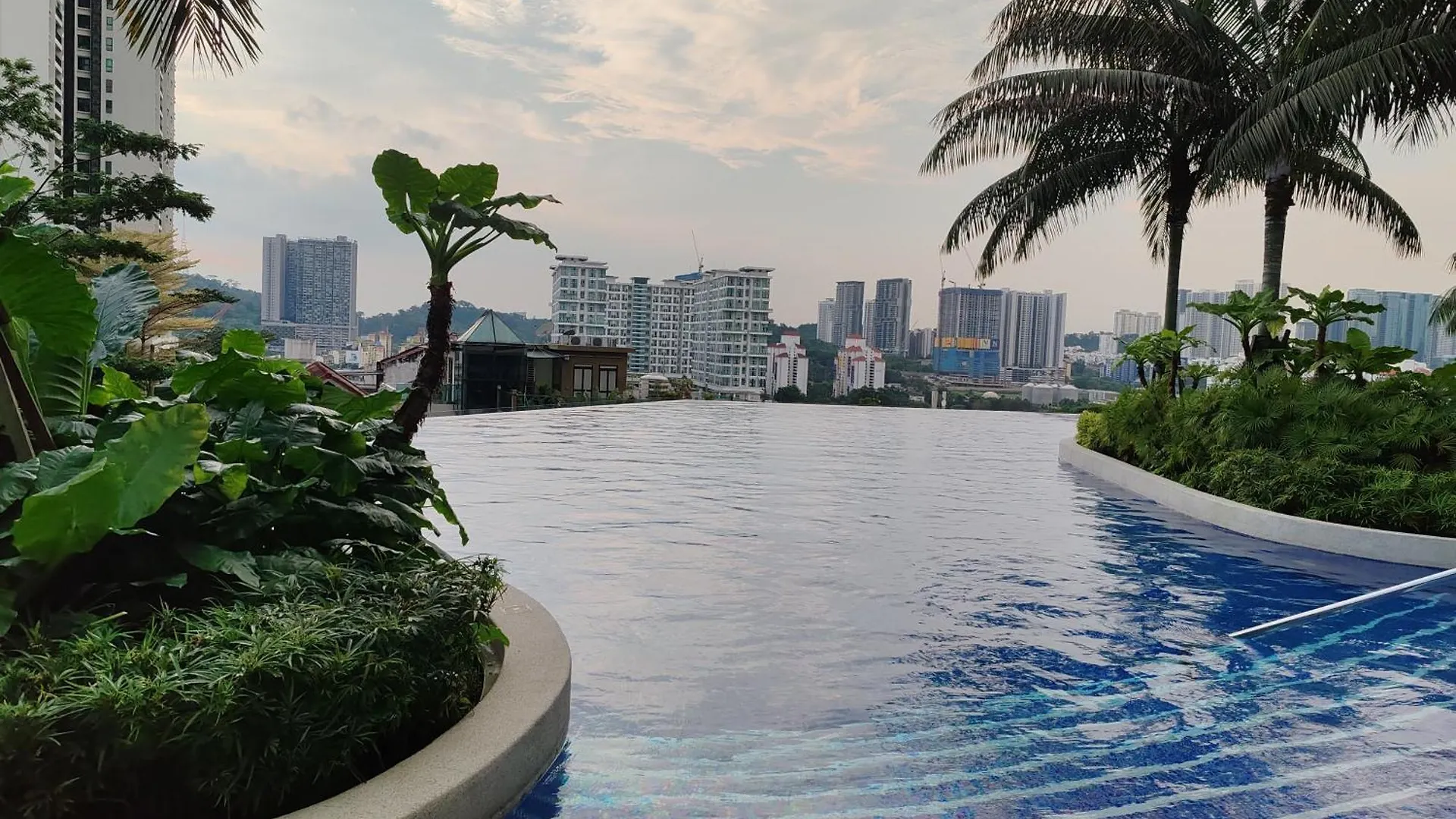 Klcc View Condominium Near Mid Valley Mall In Old Klang Road Κουάλα Λουμπούρ 0*,  Μαλαισία
